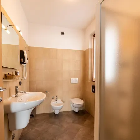Otel Ristorante San Carlo 3*