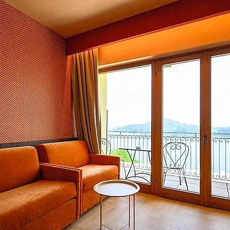 Ristorante San Carlo 3* أرونا