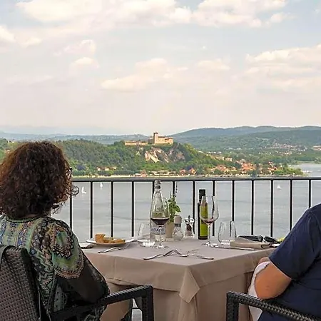 Ristorante San Carlo מלון ארונה